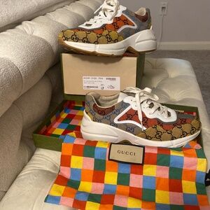 Gucci sneaker 39+
